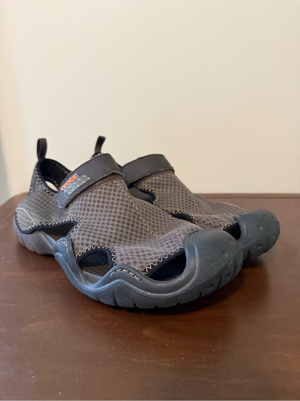 CROCS Men’s Swiftwater Mesh Deck Sandal